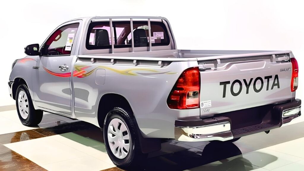 Toyota Hilux Pickup 2026 innovación fuerza y estilo para conquistar cualquier terreno