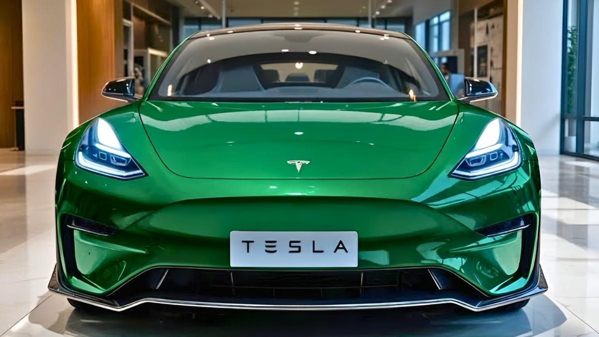 Tesla Model Q 2026 autonomía superior y conectividad avanzada en un ícono